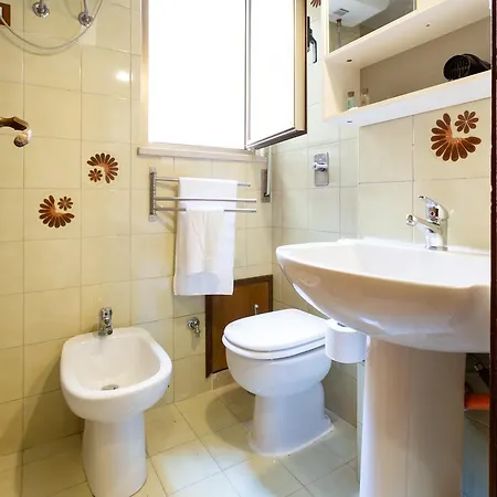 Guesthost - Functional Apartamento Palermo